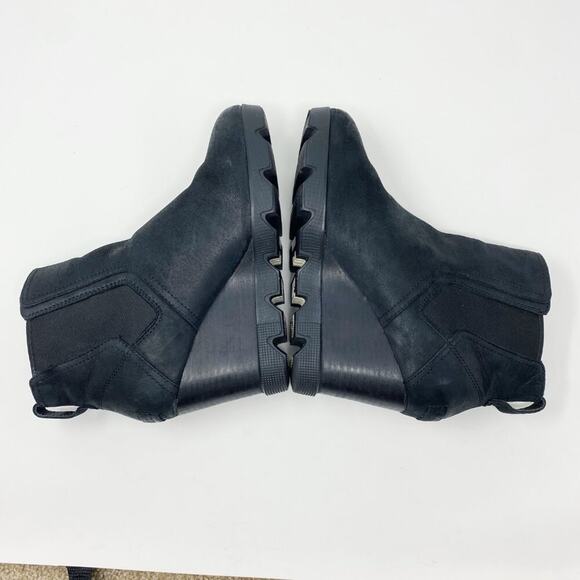 Sorel Black Suede Joan Uptown Chelsea Wedge Boot Pull On Women's Size 8 EUC - Picture 5 of 9